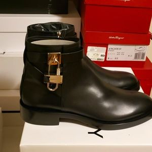 Givenchy mens boot